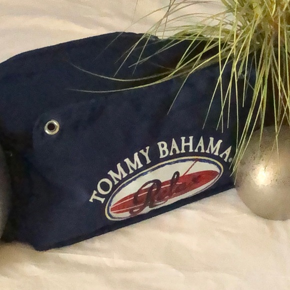Tommy Bahama Handbags - Tommy Bahama Relax Cooler Tote Bag